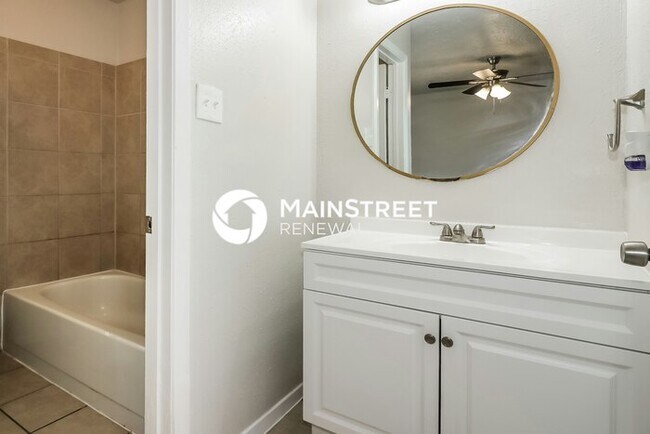 Building Photo - 3 Bedroom Pet-Friendly Home in Spring, TX with Main Street Renewal