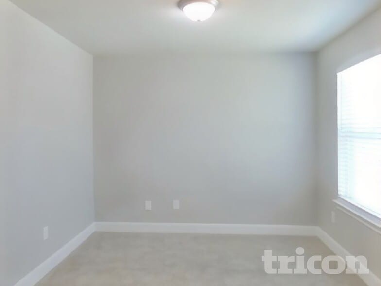 Building Photo - 4007 Anton Dr