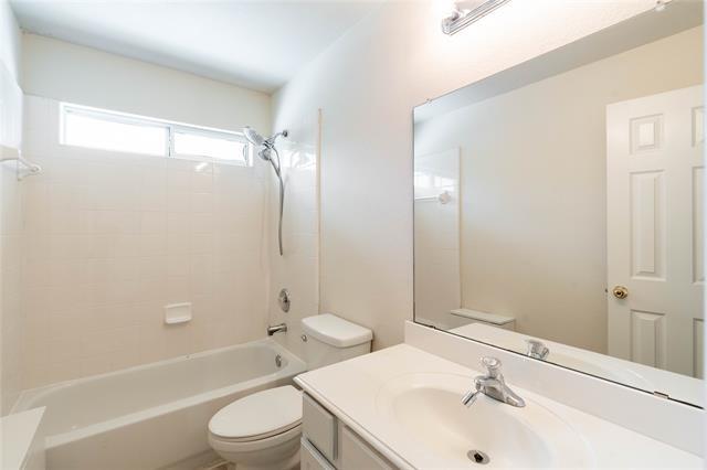 Building Photo - 4500 Carmel Mountain Dr