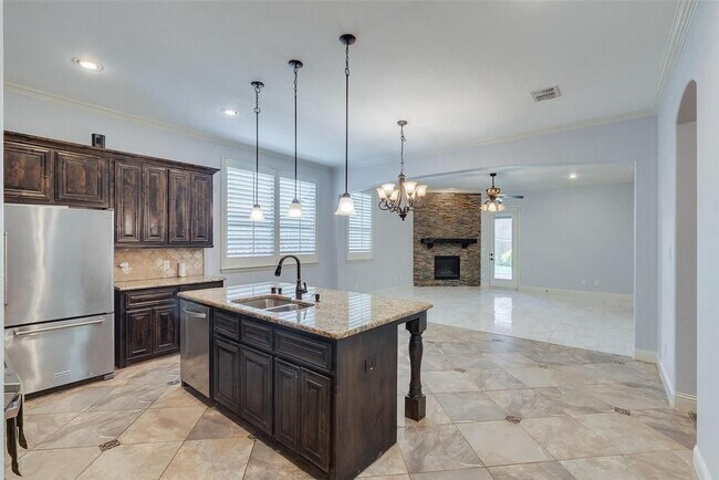 Building Photo - 5517 Ridgepass Ln
