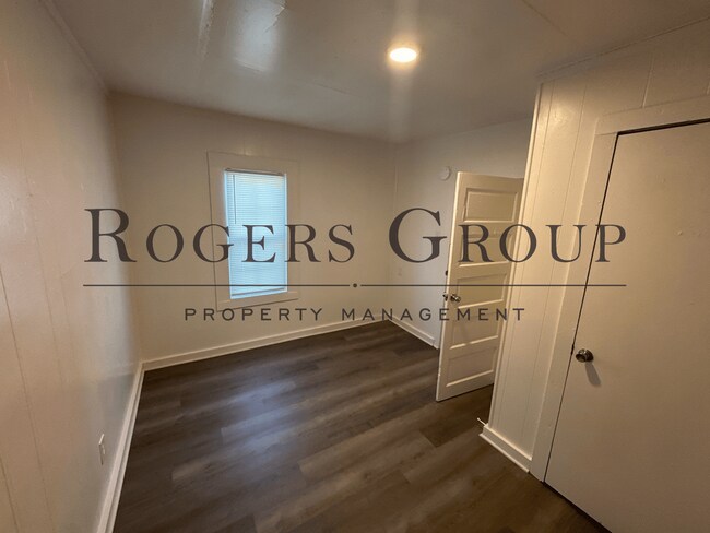 Building Photo - *** $500 Rent Credit Special *** - Homes for Rent in Henderson NC - 142 Ransey Street - Schedule ...