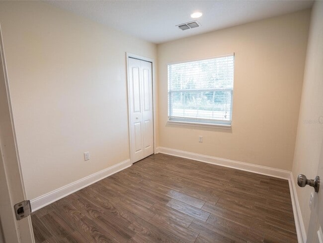 Building Photo - 727 Hull Island Dr