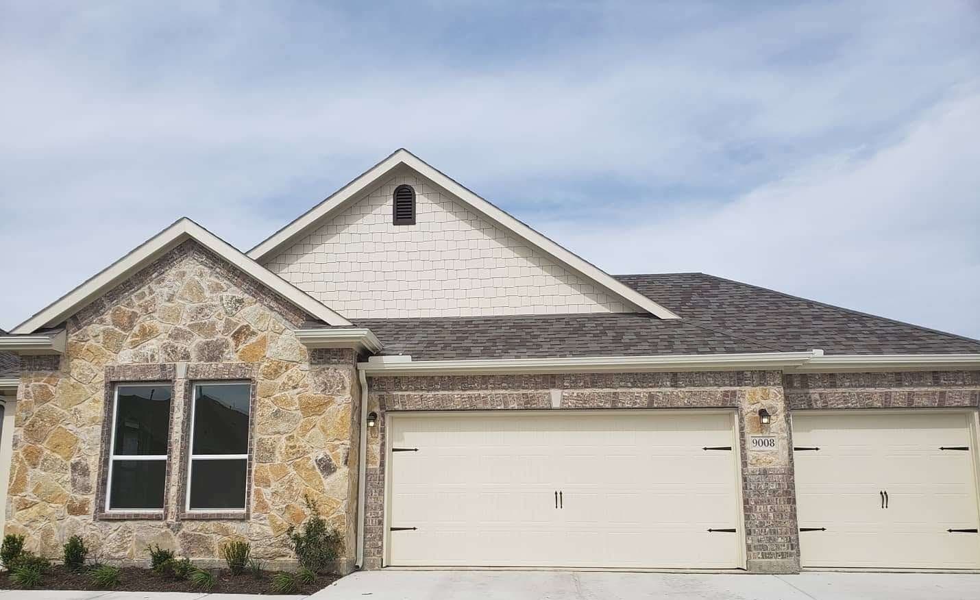 Building Photo - 9008 Bison Creek Dr