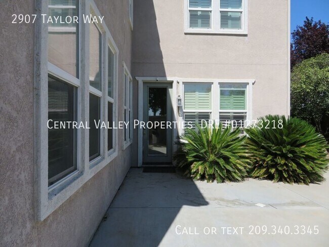Building Photo - 2907 Taylor Way