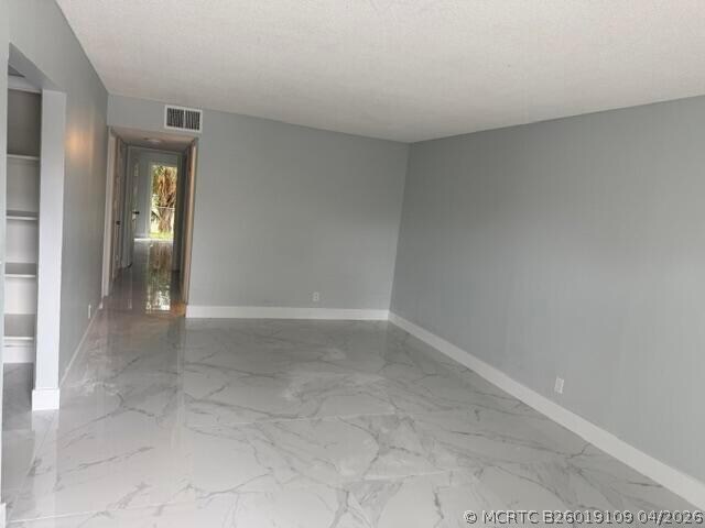 Building Photo - 4210 Riverside Dr