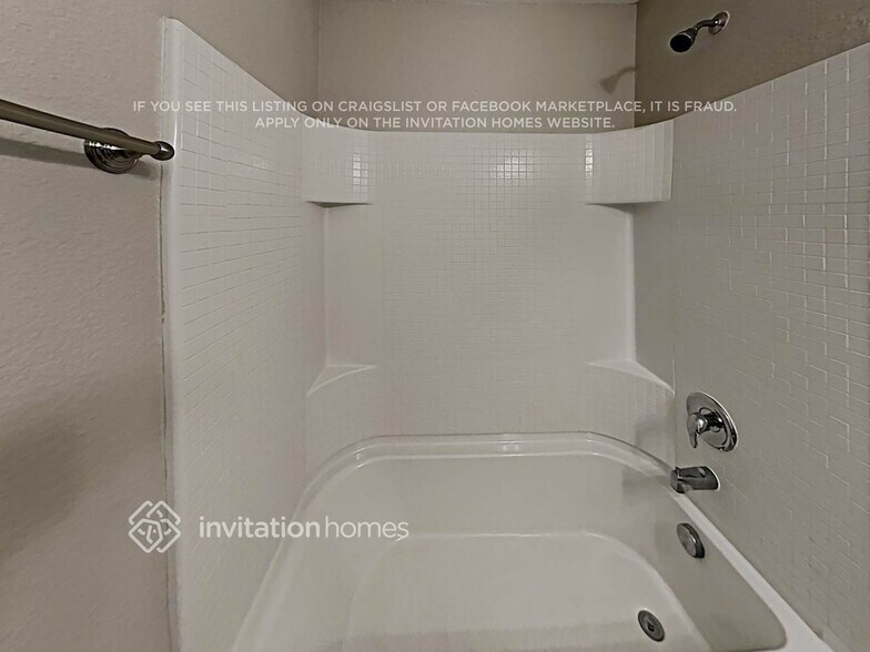 Building Photo - 149 Pinto Dr