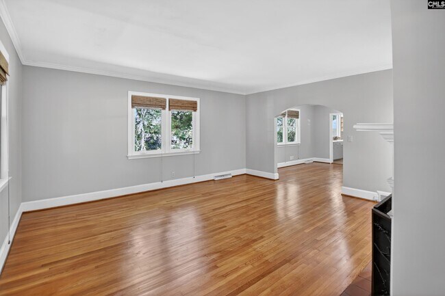 Building Photo - 512 Carrison St