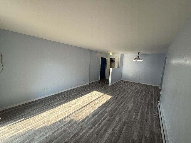 Building Photo - 1195 Meadow Ln
