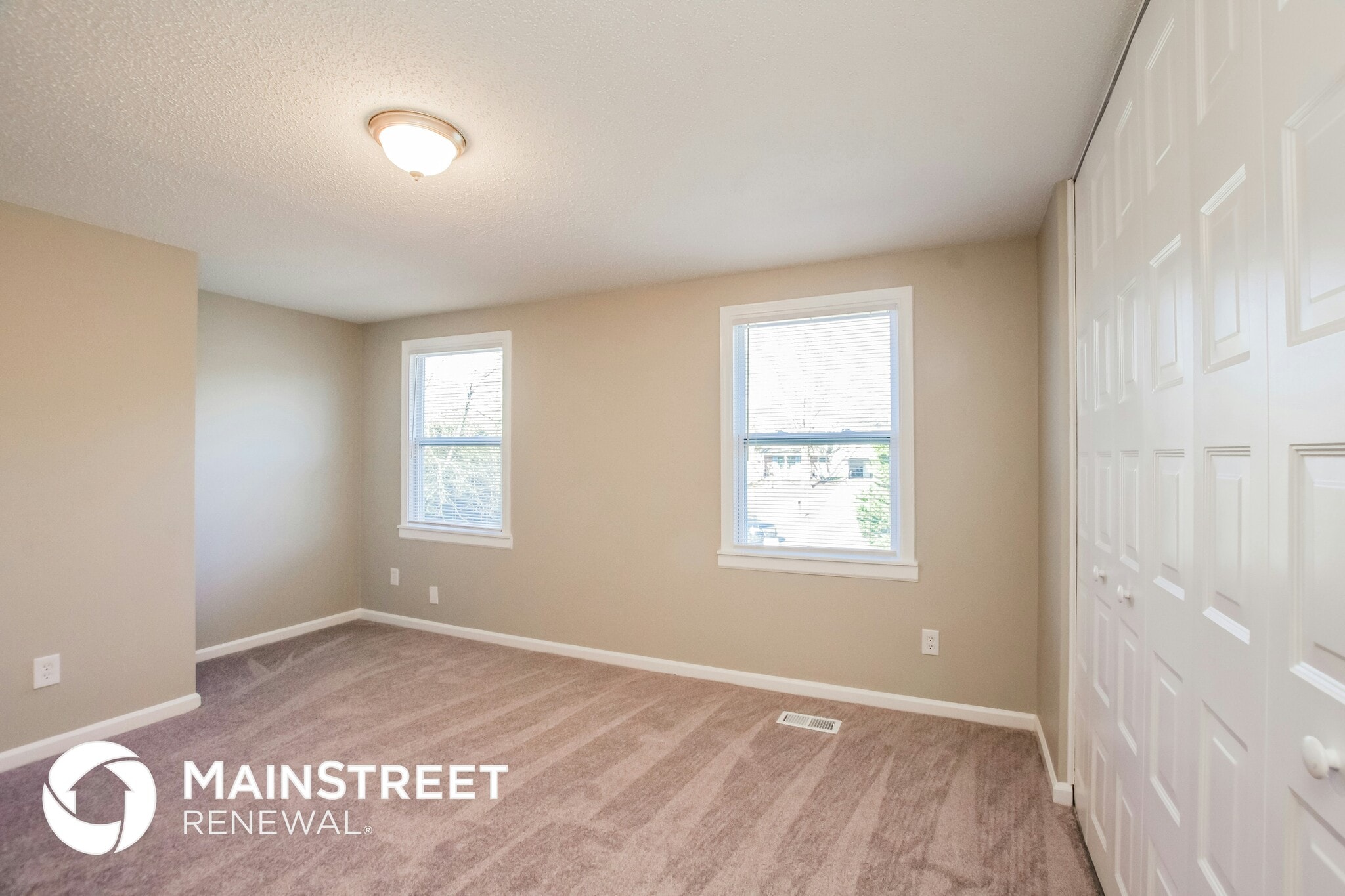 Building Photo - 8109 Beechwood Terrace