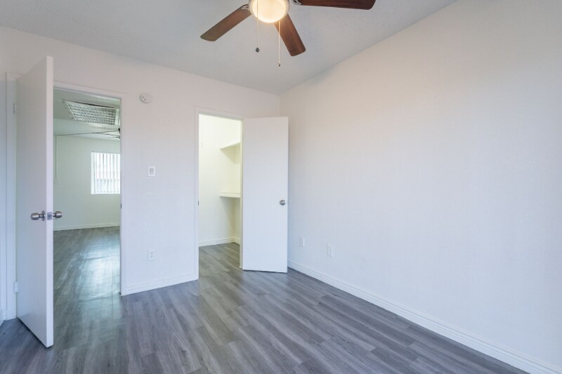 Building Photo - 3222 W Indian School Rd