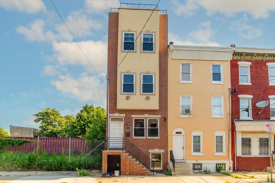 Building Photo - 1815 W Montgomery Ave