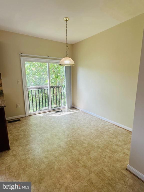 Building Photo - 2242 Blue Spruce Dr