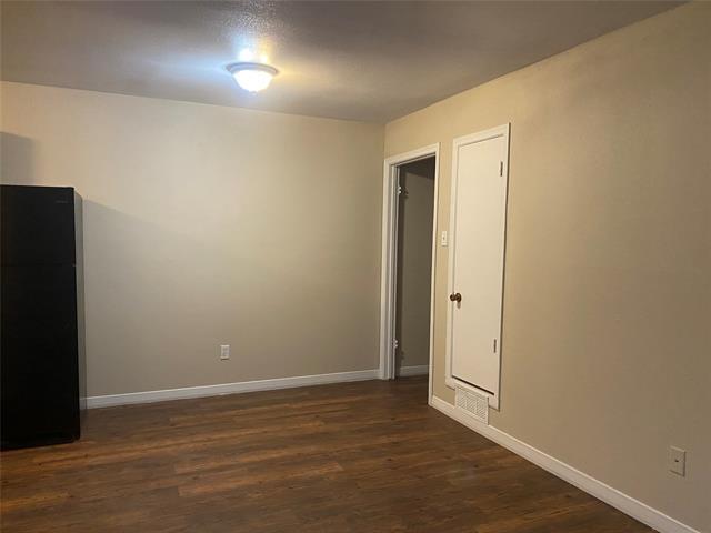 Building Photo - 619 Arbor Ln