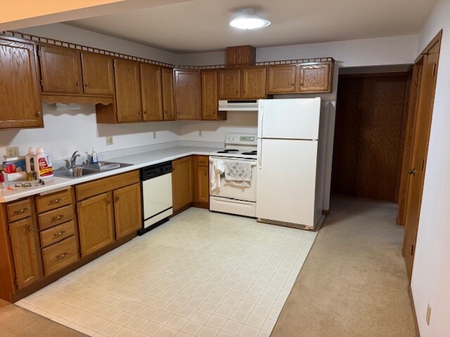 Building Photo - 318 Humar St
