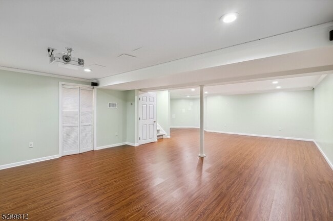 Building Photo - 91 Patriot Hill Dr