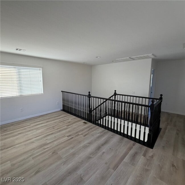 Building Photo - 6842 Feral Dove St