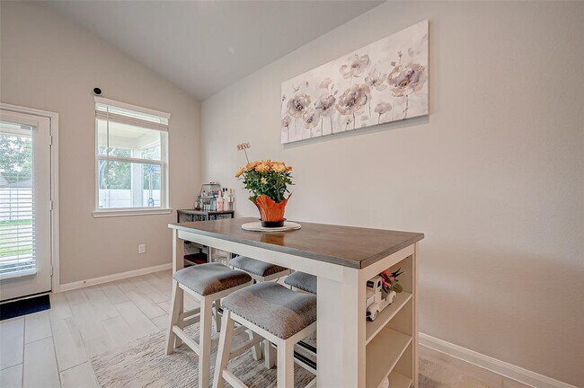 Building Photo - 1207 Dry Cork Cir