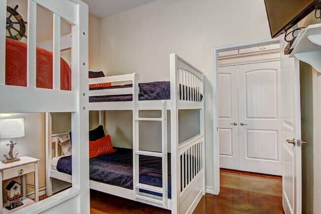 Building Photo - 2211 TX-361