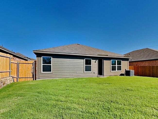 Building Photo - Chisholm Springs awaits you!