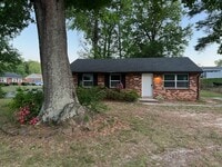 Building Photo - 2213 Capp Rd