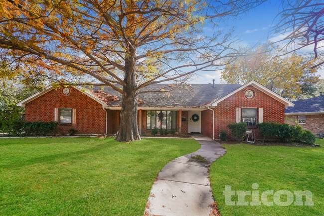 Building Photo - 3605 Wren Ave