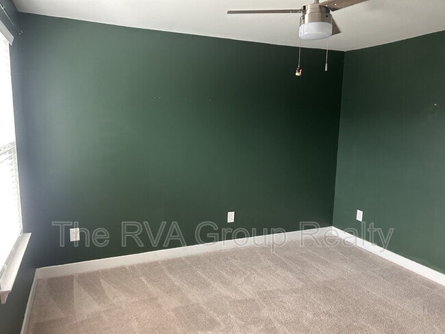 Building Photo - 9065 Spring Green Loop