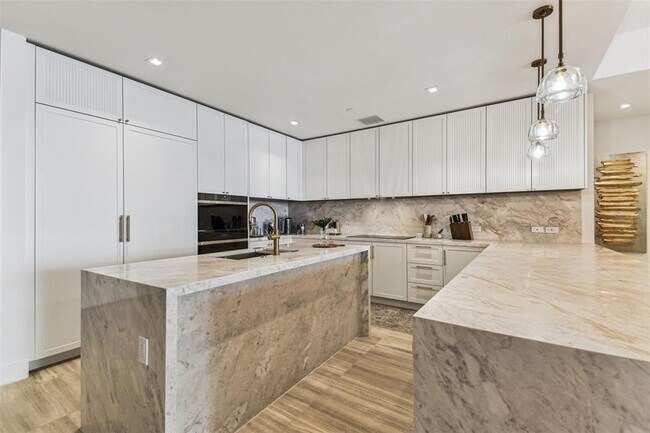 Building Photo - 3101 Bayshore Blvd