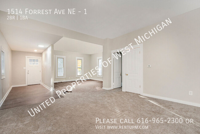 Building Photo - Available Now | 2 Bed 1 Bath Apartment in ...