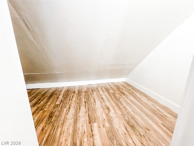 Building Photo - 7038 Hillcroft Way