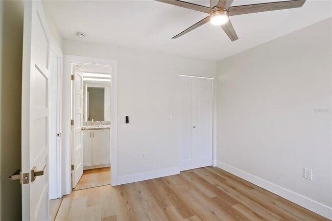 Building Photo - 150 Marina Del Rey Ct