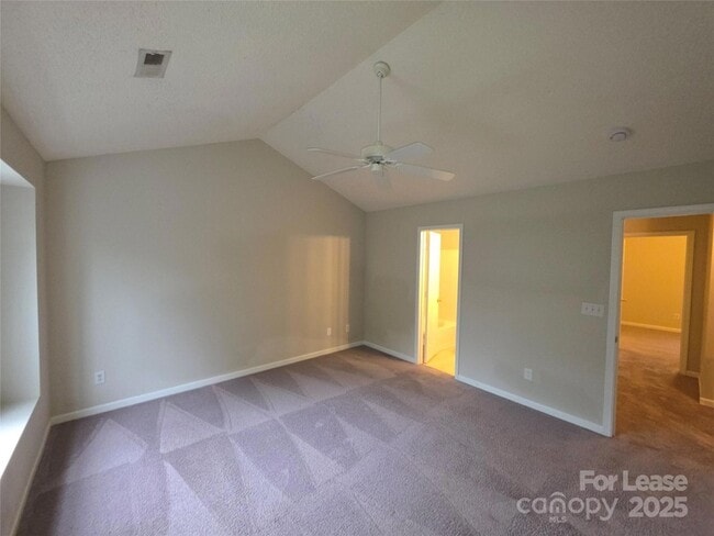 Building Photo - 9933 Birch Knoll Ct