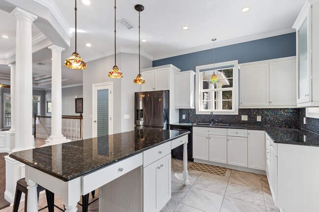 Building Photo - 3289 Cabot Cove Dr