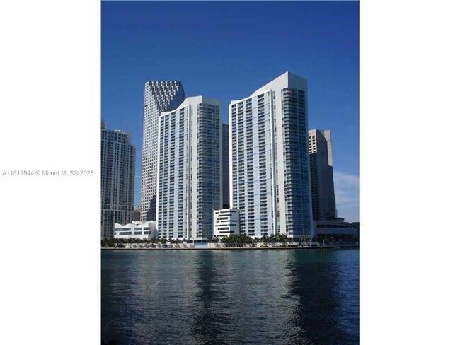 Primary Photo - 335 S Biscayne Blvd