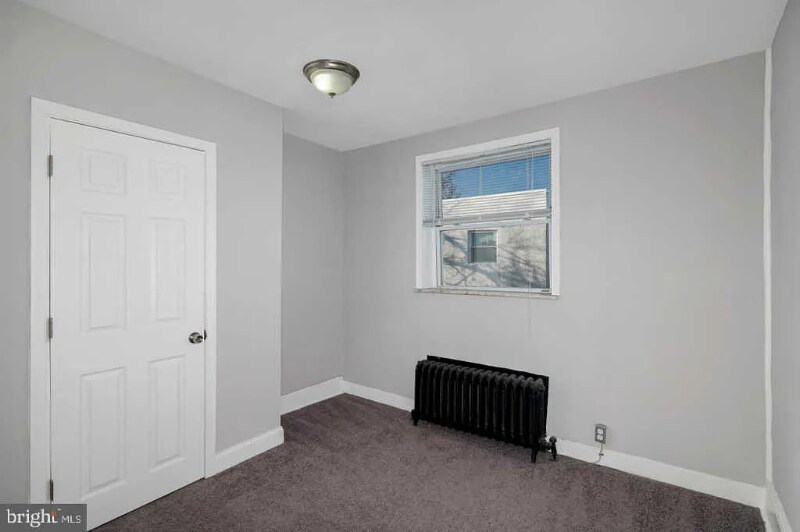 Building Photo - 2100 Mifflin St