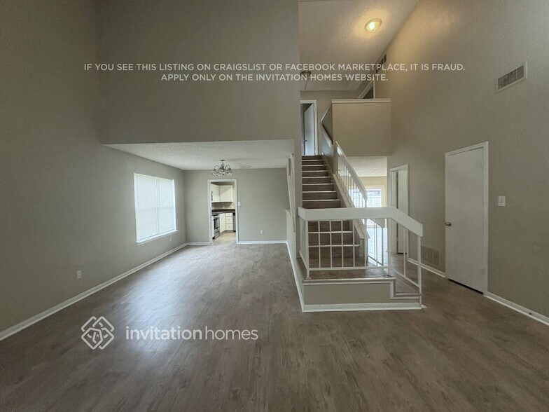 Building Photo - 4105 Devon Ct