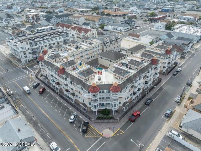 Building Photo - 21 Blaine Ave