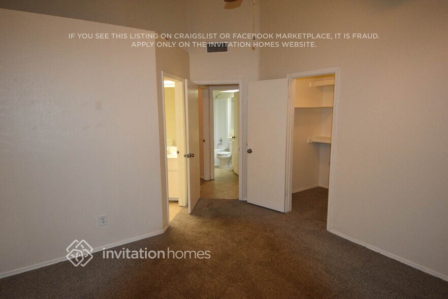 Building Photo - 3317 W Potter Dr