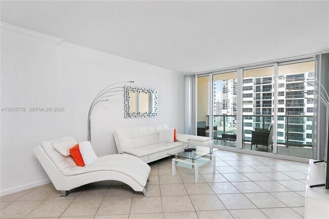 Building Photo - 2501 S Ocean Dr