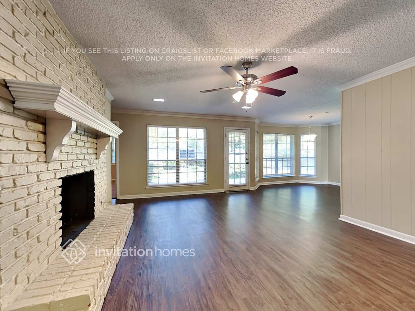 Building Photo - 2114 Valleycrest Dr