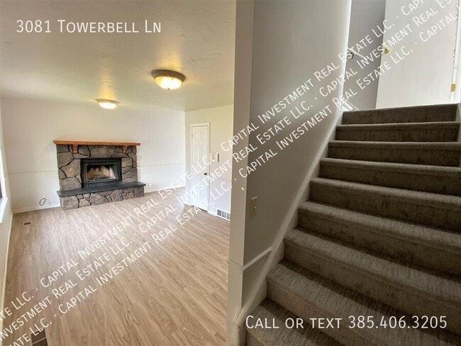 Building Photo - 3081 Towerbell Ln