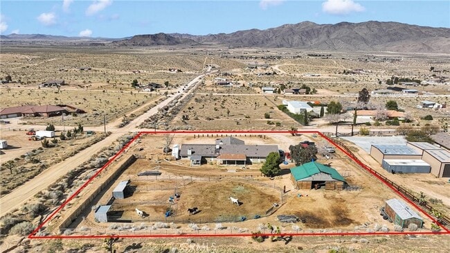 Building Photo - 25733 Roundup Way