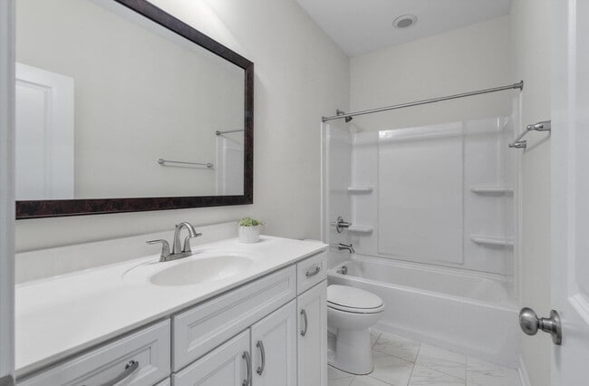 Building Photo - 1610 Fishbone Dr