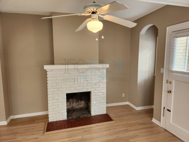 Building Photo - Forest Park School District!