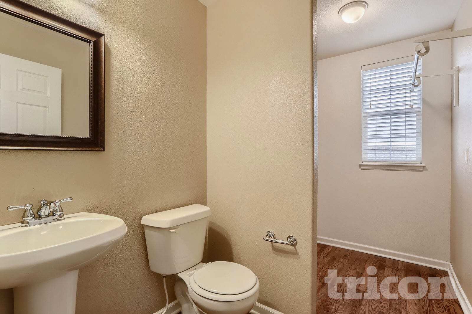 Building Photo - 24881 E Euclid Pl