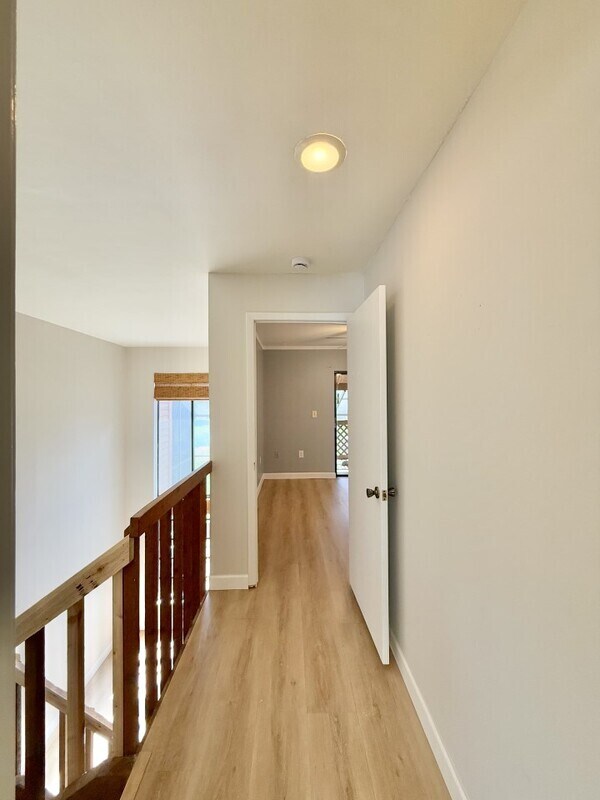 Building Photo - 817 Fairwood Forest Dr