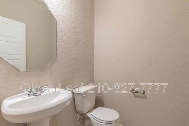 Building Photo - 3632 Space Cloud Dr