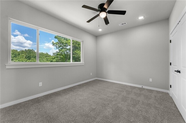 Building Photo - 53 Shetland Dr