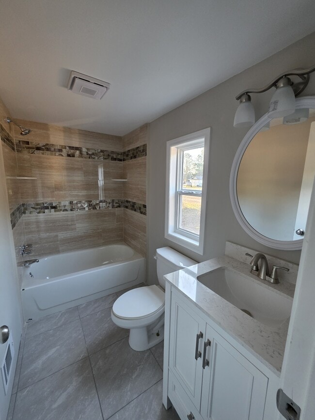 Building Photo - 126 Buckeye Ct