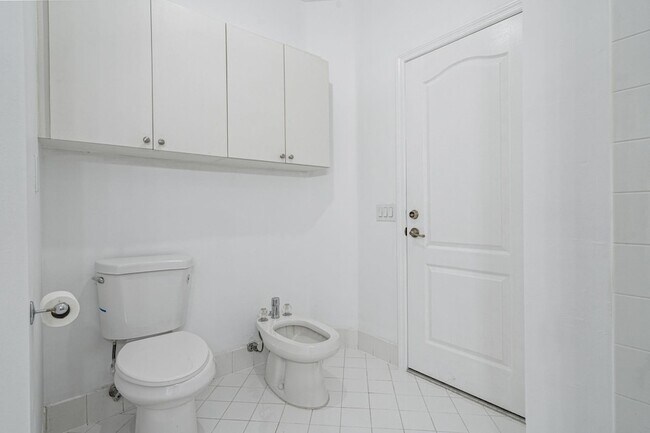 Building Photo - 11255 NW 53rd Ln