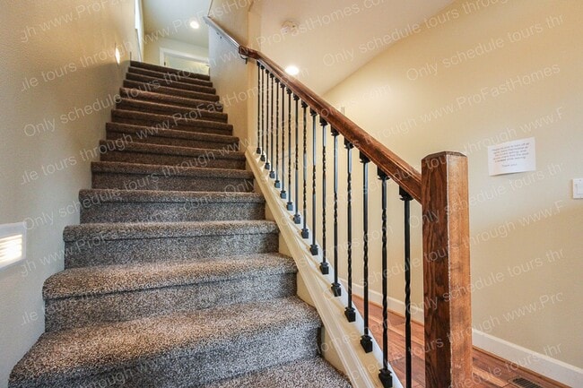 Building Photo - 17481 SW Winona Ln